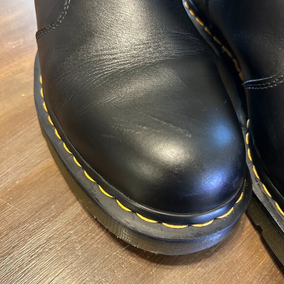Doc Marten 2976 Slip Resistant Leather Chelsea Boots - Picture 5 of 5